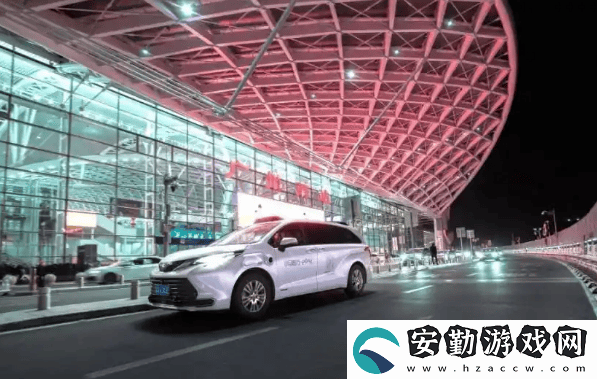 廣州領跑！自動駕駛出租車市中心正式上路